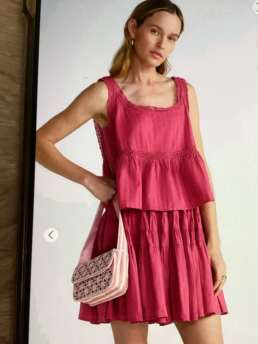 Women's Mauve Tiered Mini Skirt Lightweight Pleated Design & Tank Top